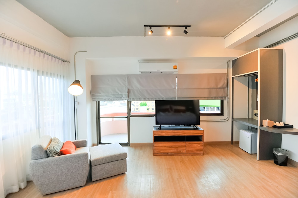 Deluxe Triple Room photo 3