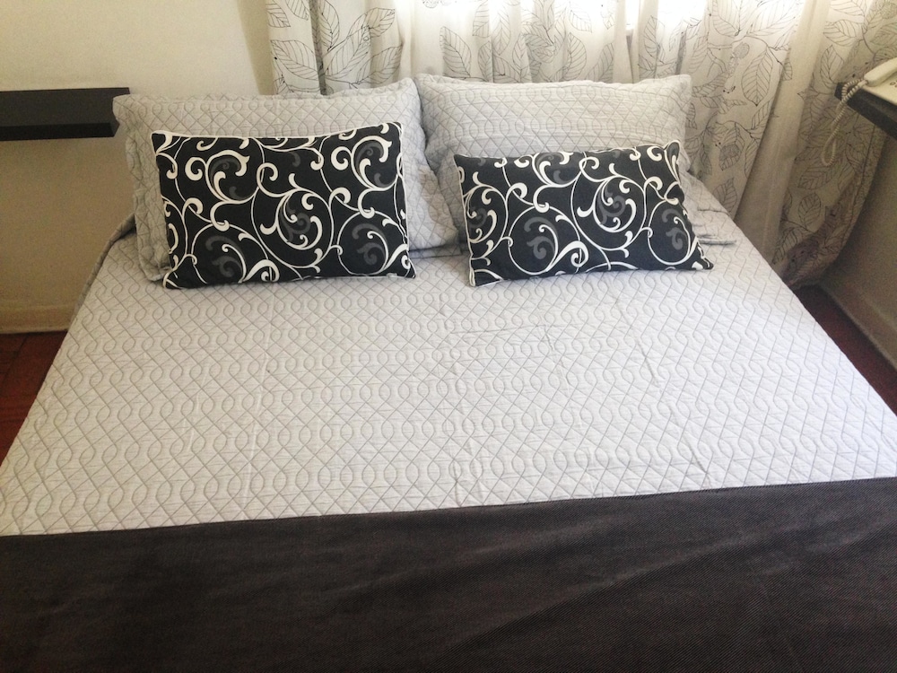 Basic Double Room