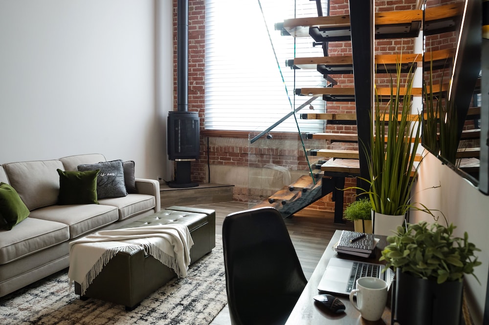 The Nest Suite