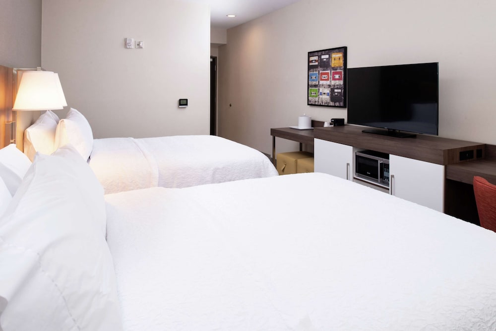 Room, Multiple Beds