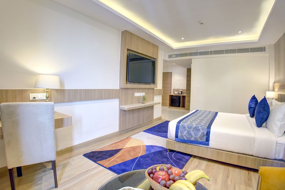 Family Suite, City View