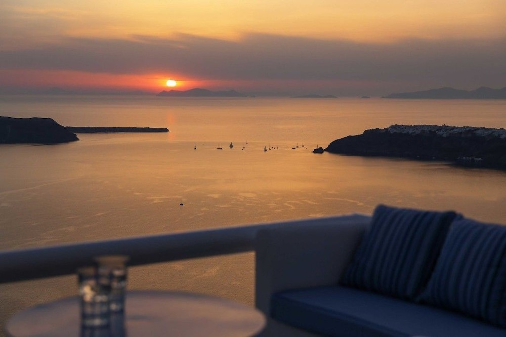 Apartment with Caldera View (4 Adults) - Photo 5