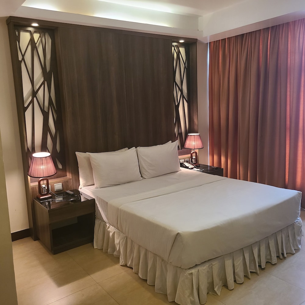 Luxury Suite, Park View photo 1