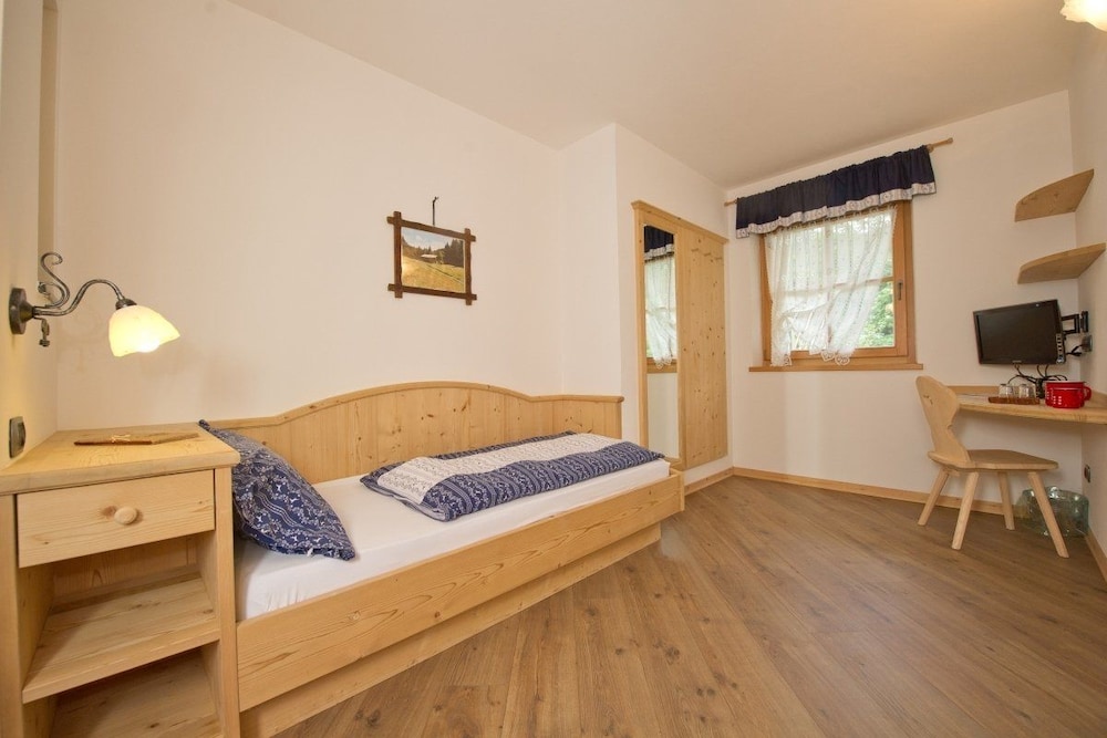 Double Room, Mountain View photo 2