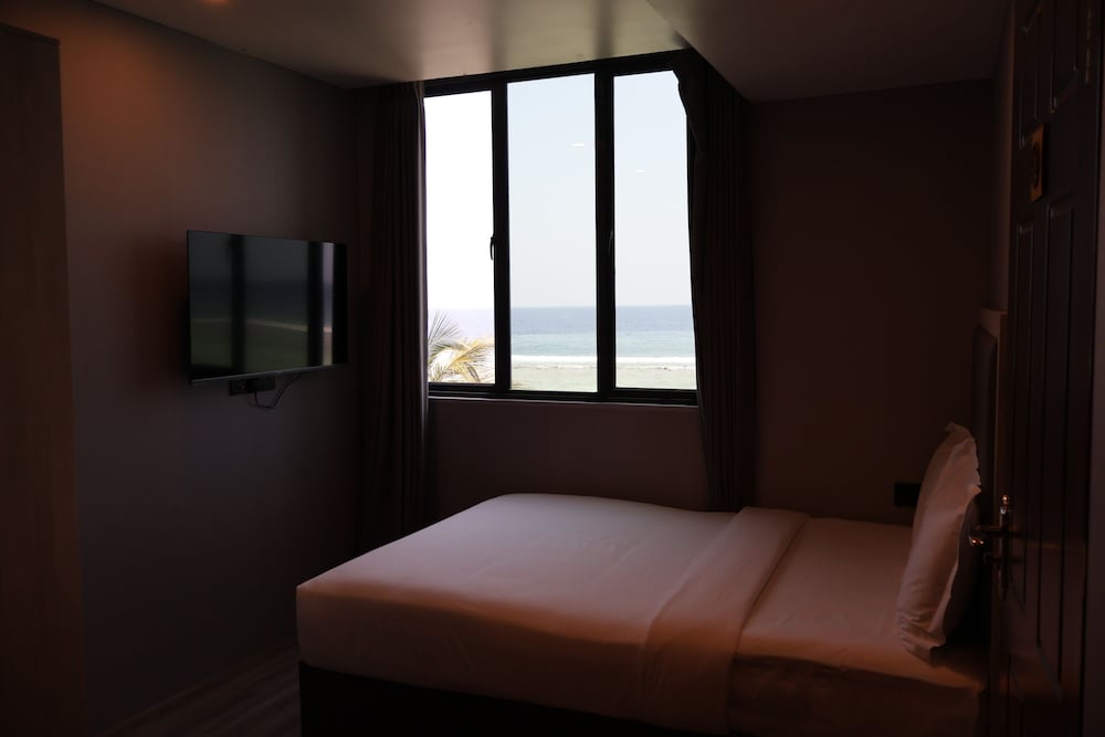 Superior Double Room with Sea View and Free Airport Transfer