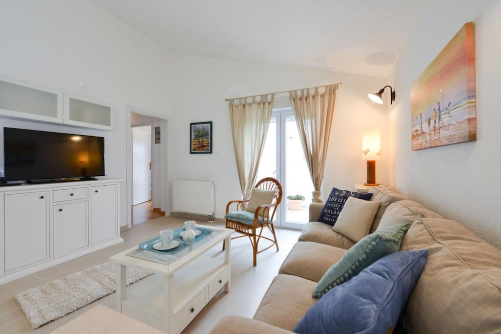 Superior Apartment, 2 Bedrooms, Terrace, Garden View (Sunset)