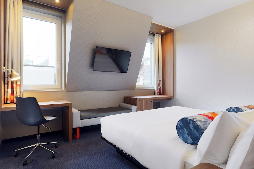 Breezy, Room, 1 King Bed