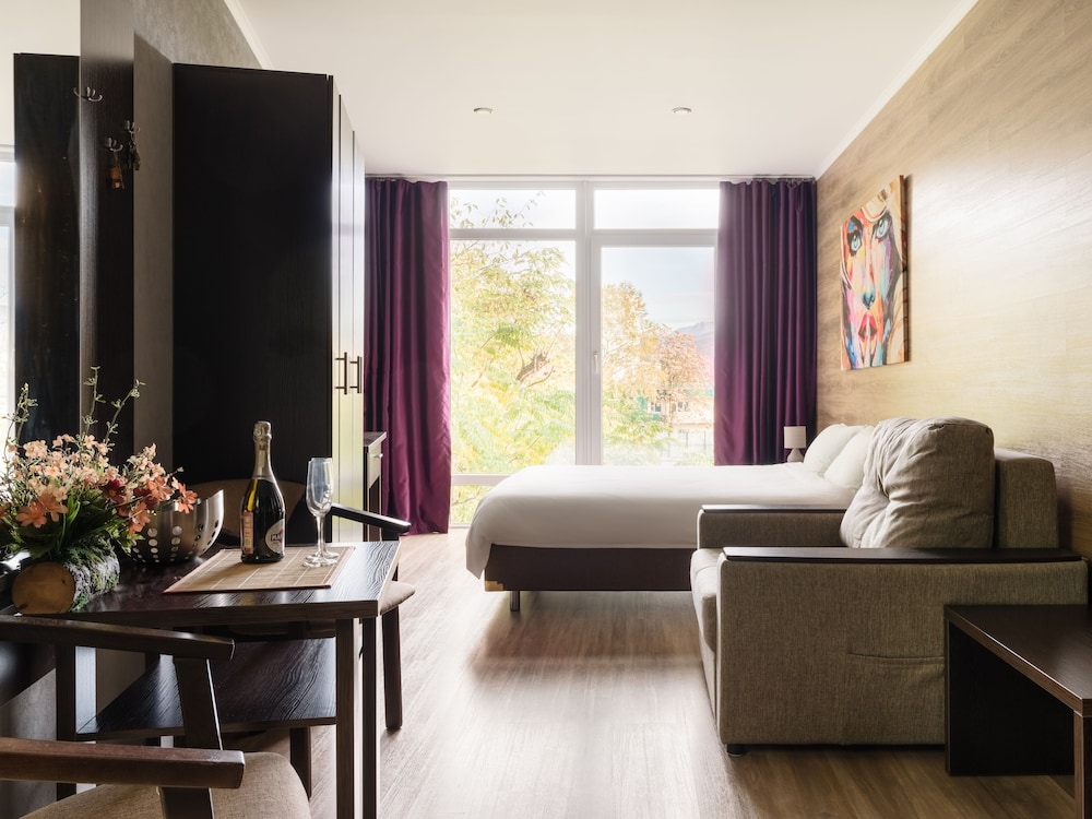 Comfort Double or Twin Room
