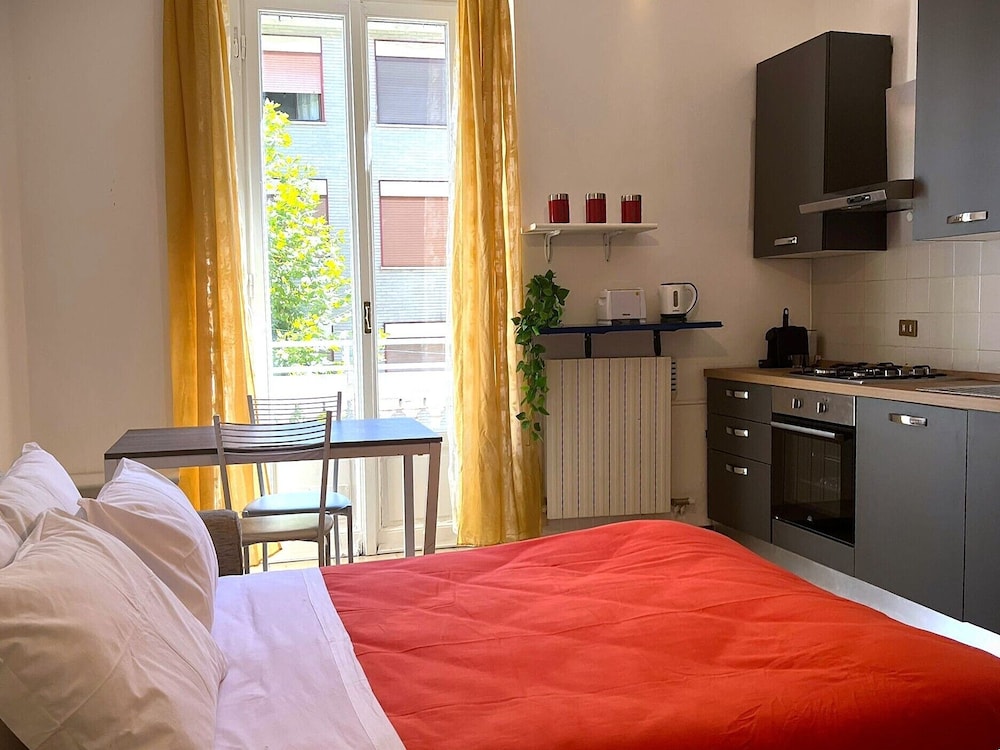 Apartment, Kitchen