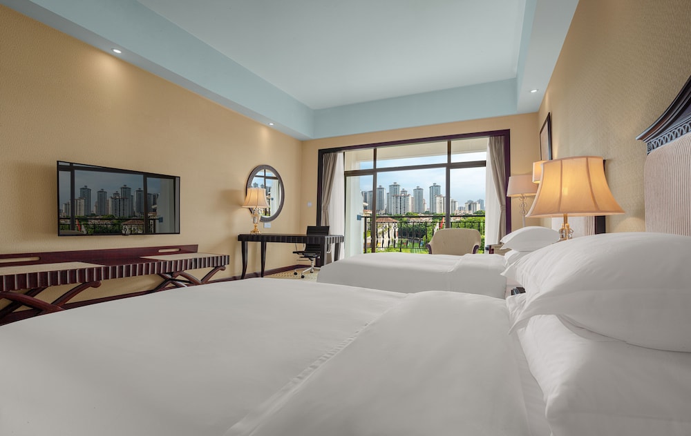 Standard Twin Room, 2 Double Beds, Courtyard View photo 2