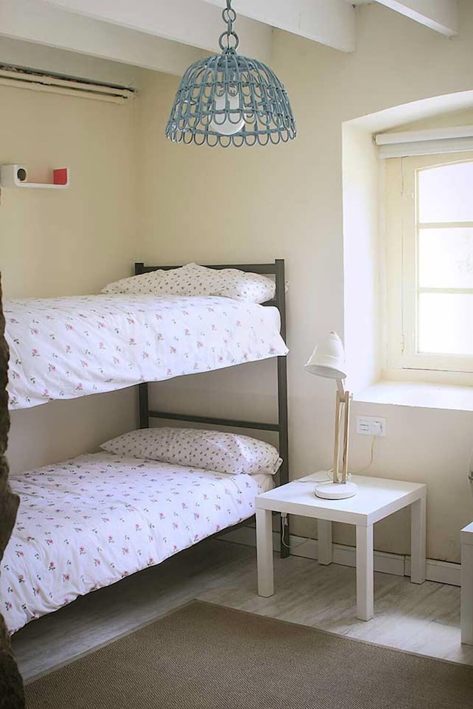 Habitación compartida, Dormitorio mixto (1 cama en una habitación compartida de 4 camas)