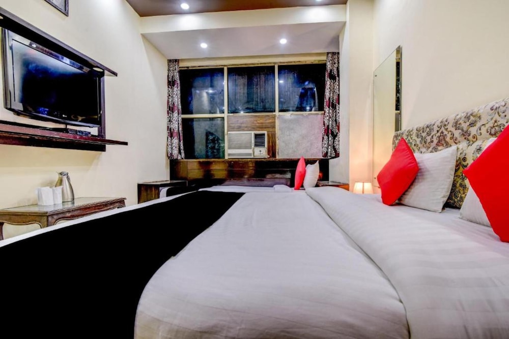 Deluxe Triple Room - Photo 11