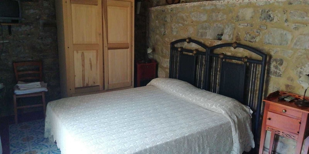 Comfort Double Room (Ginestra) photo 1