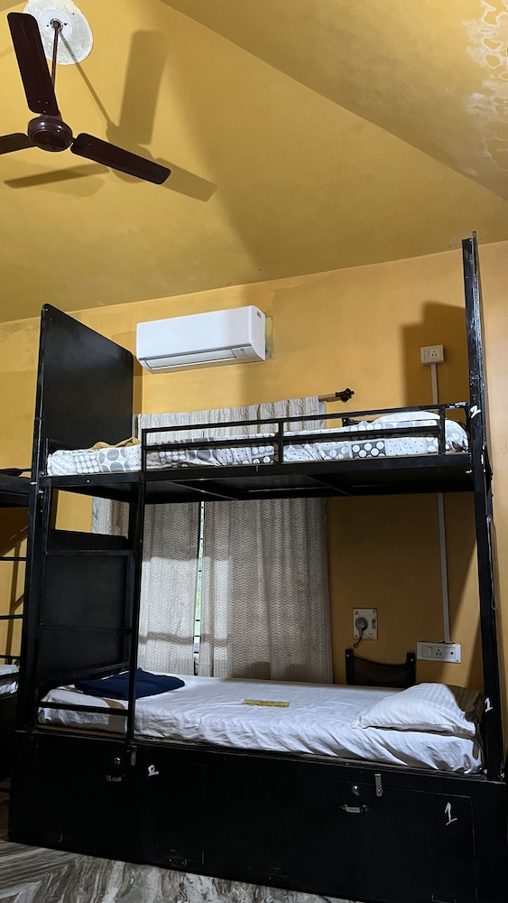 Premium Shared Dormitory, Mixed Dorm photo 2