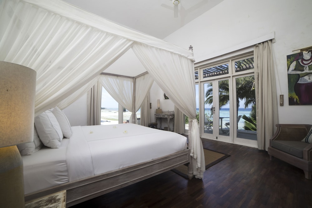 Royal Suite, 2 Bedrooms, Private Pool, Oceanfront photo 3