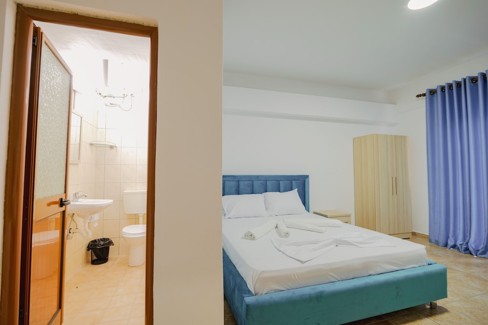 Double Room, Balcony