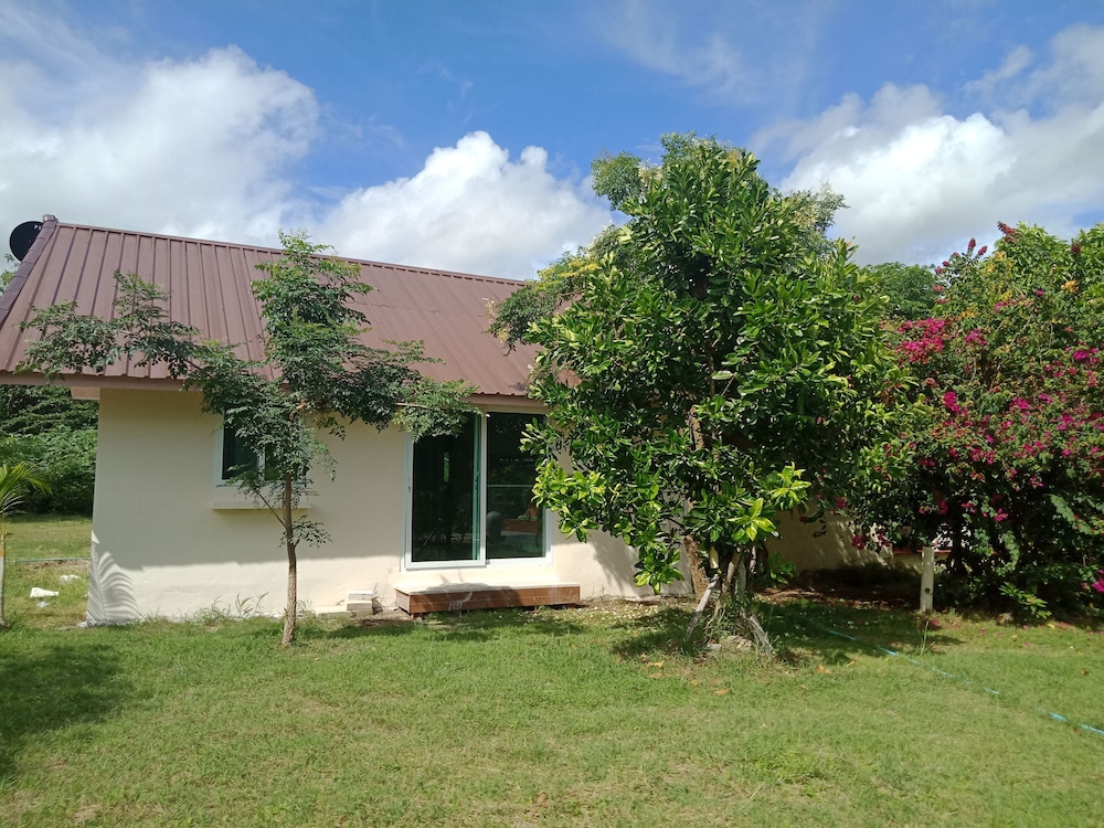 Standard House, 2 Bedrooms photo 2