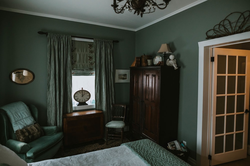 Suite (The Fleming)