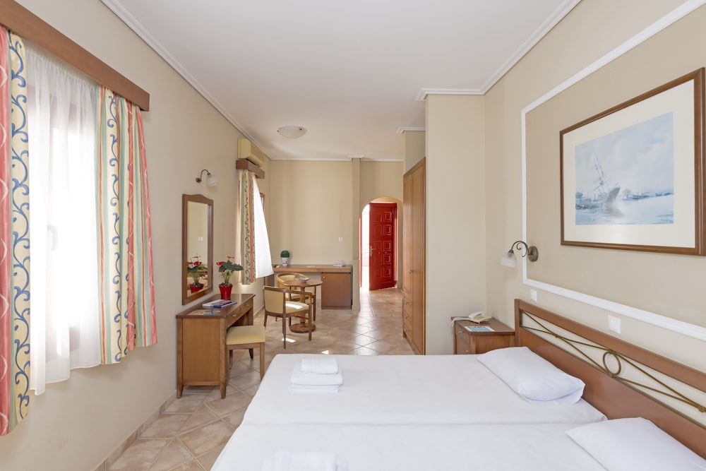 Classic Double Room, Sea View