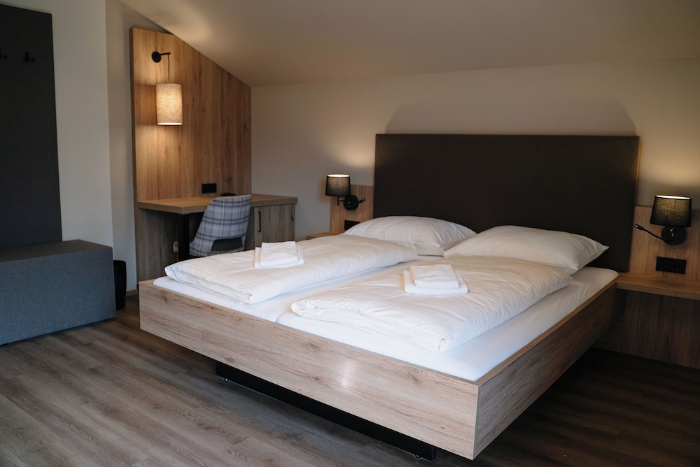 Standard Double Room, Mountain View photo 1
