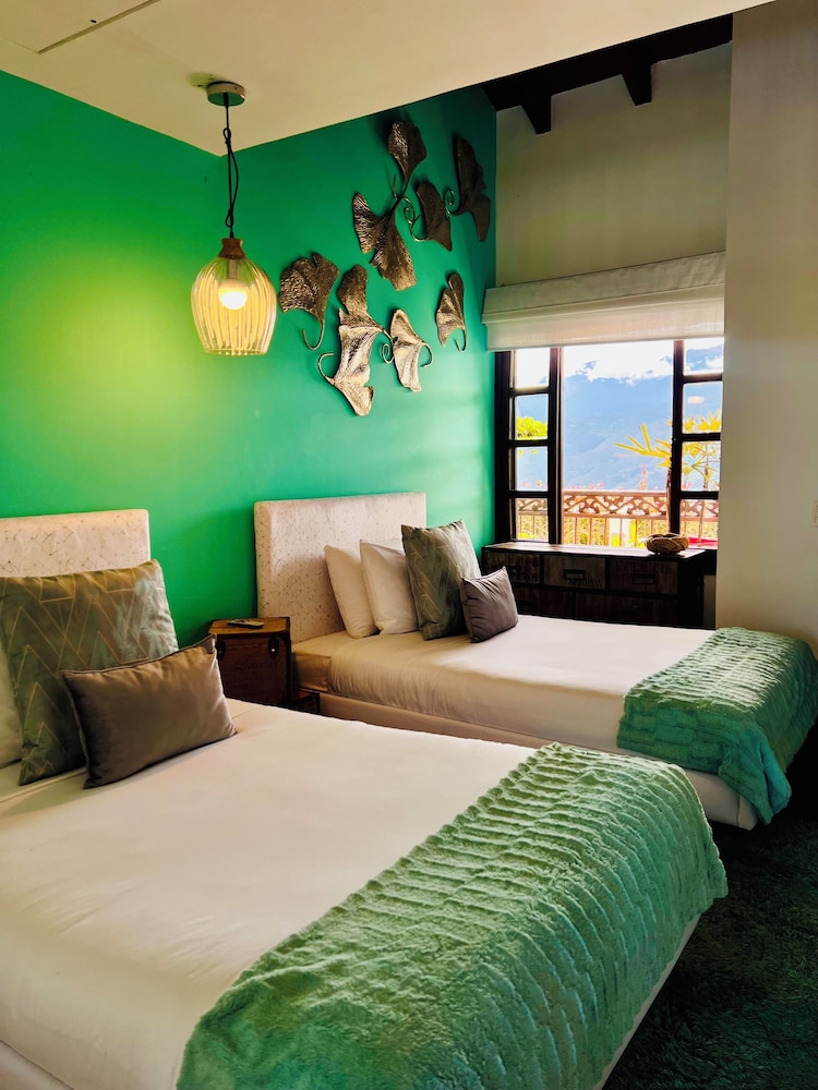 Standard Twin Room photo 1