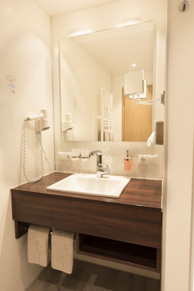 Superior Double Room - Photo 3