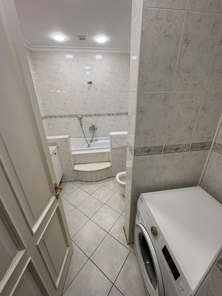 Classic Triple Room - Photo 24