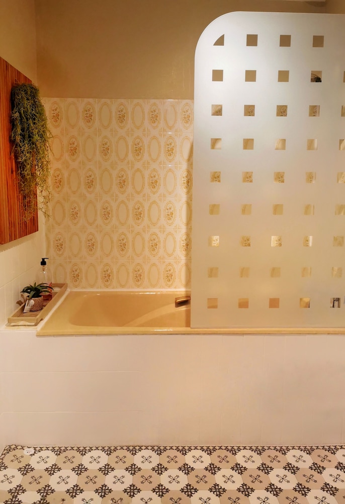Double or Twin Room - Photo 4