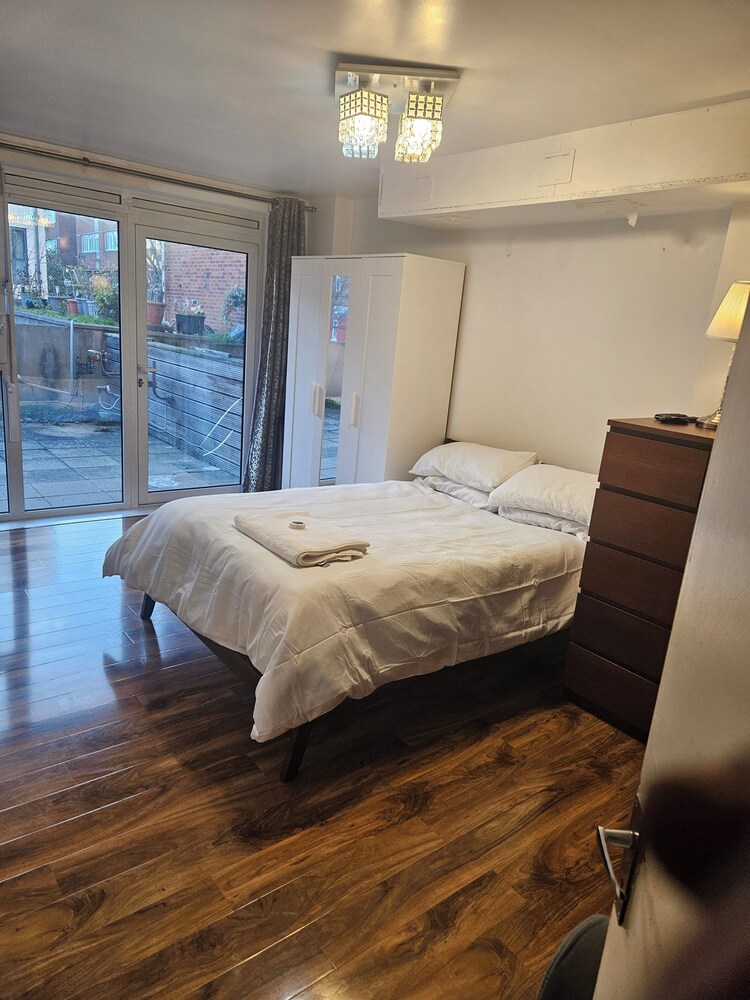 Room-spacious Retreat With Private Balco, Fotografia 6