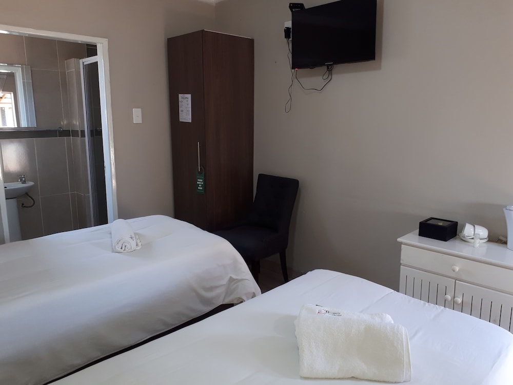 Twin Room photo 2