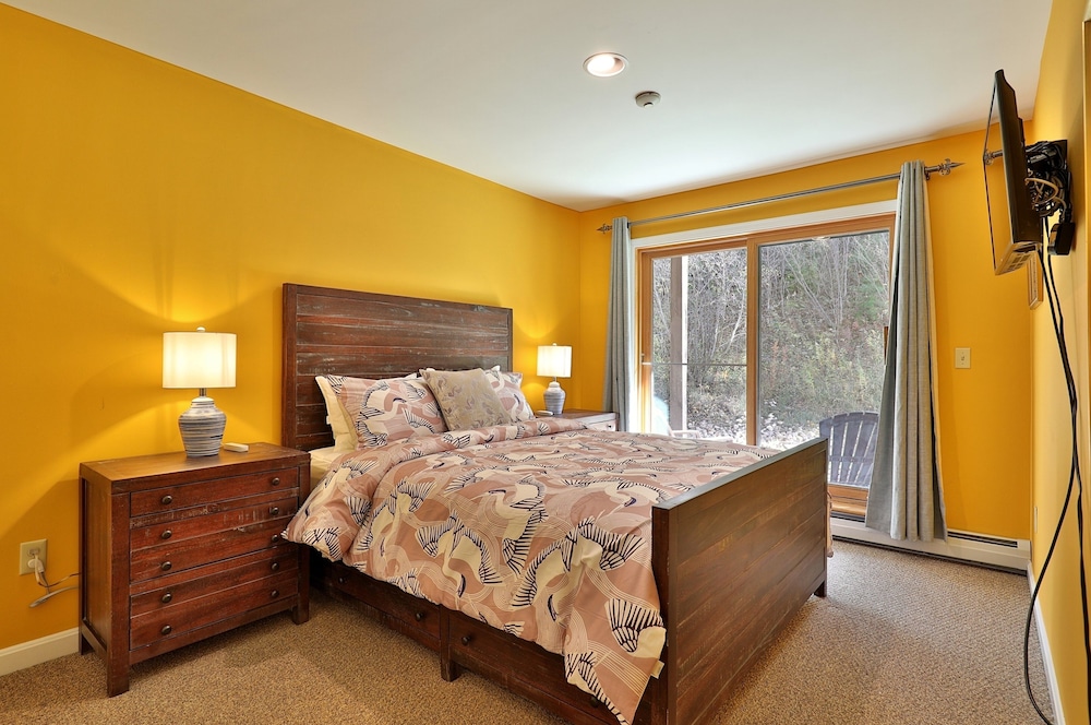Condo, 3 Bedrooms photo 2