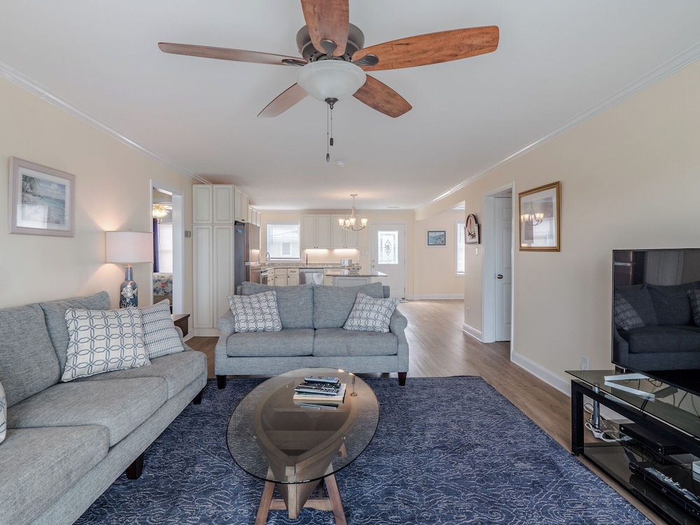 Studio (4 Bedrooms) photo 2