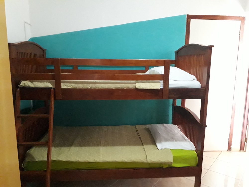 Family Apartment, 1 Bedroom for 5 pax