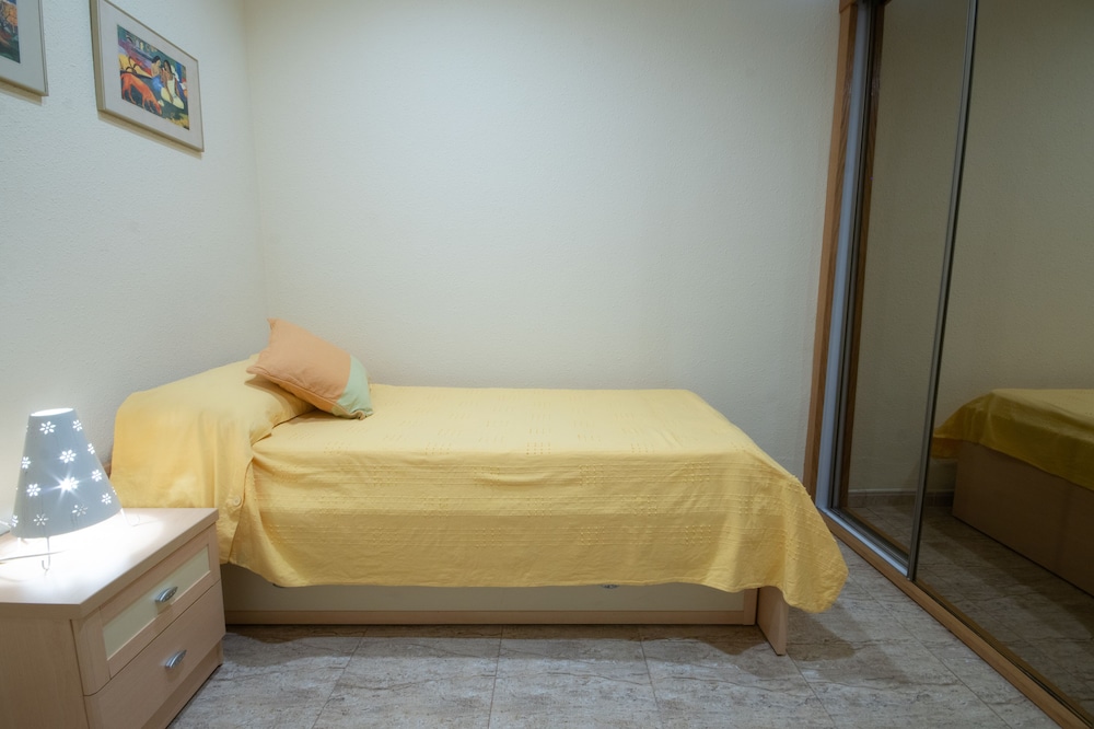 Apartamento, 2 habitaciones, vista al mar