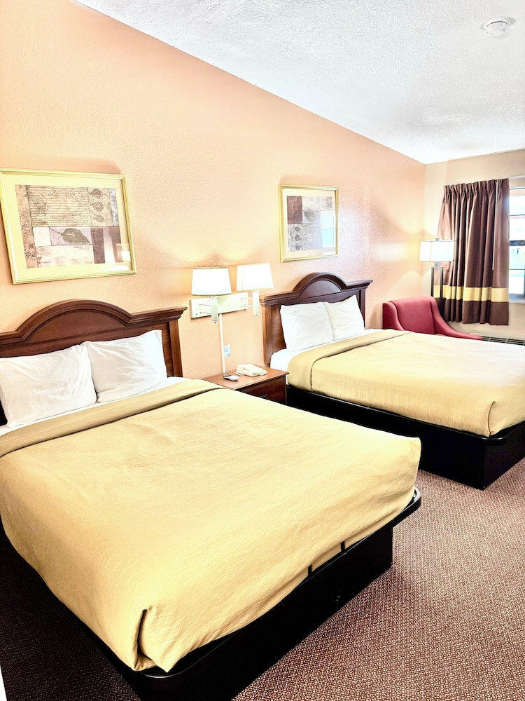 Standard Room, 2 Double Beds, Non Smoking photo 1