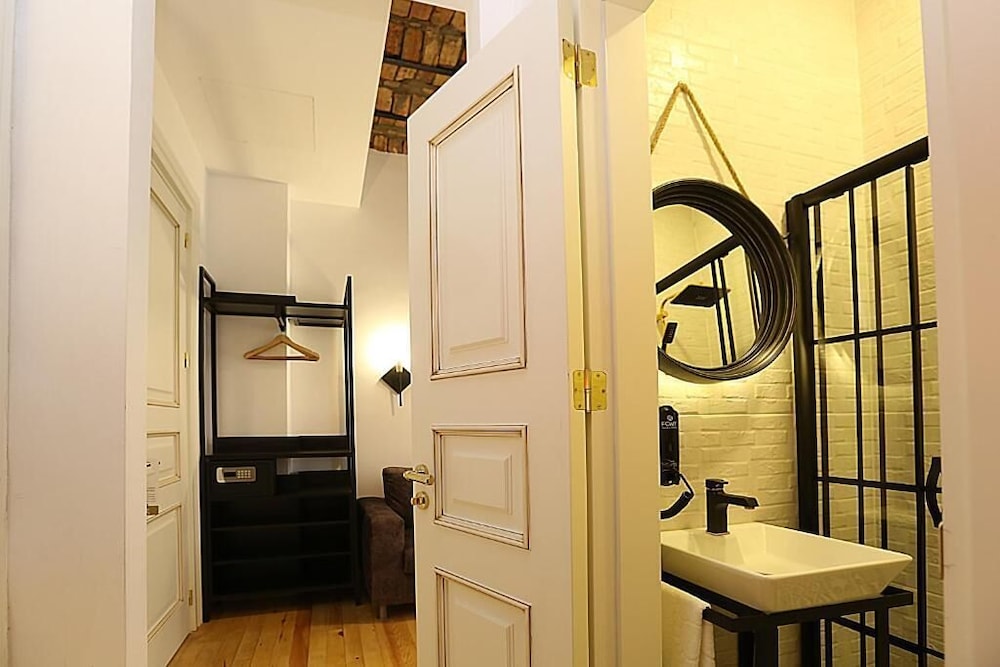 Deluxe Twin Room, Balcony, Sea View photo 3