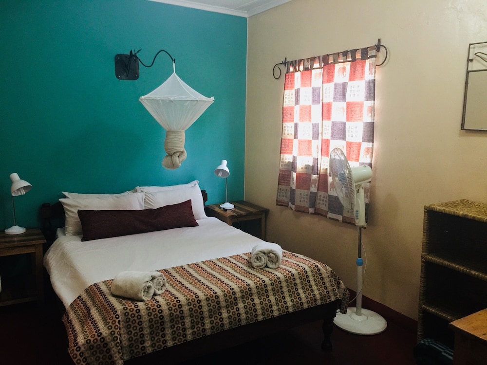 Double Room, Shared Bathroom photo 1