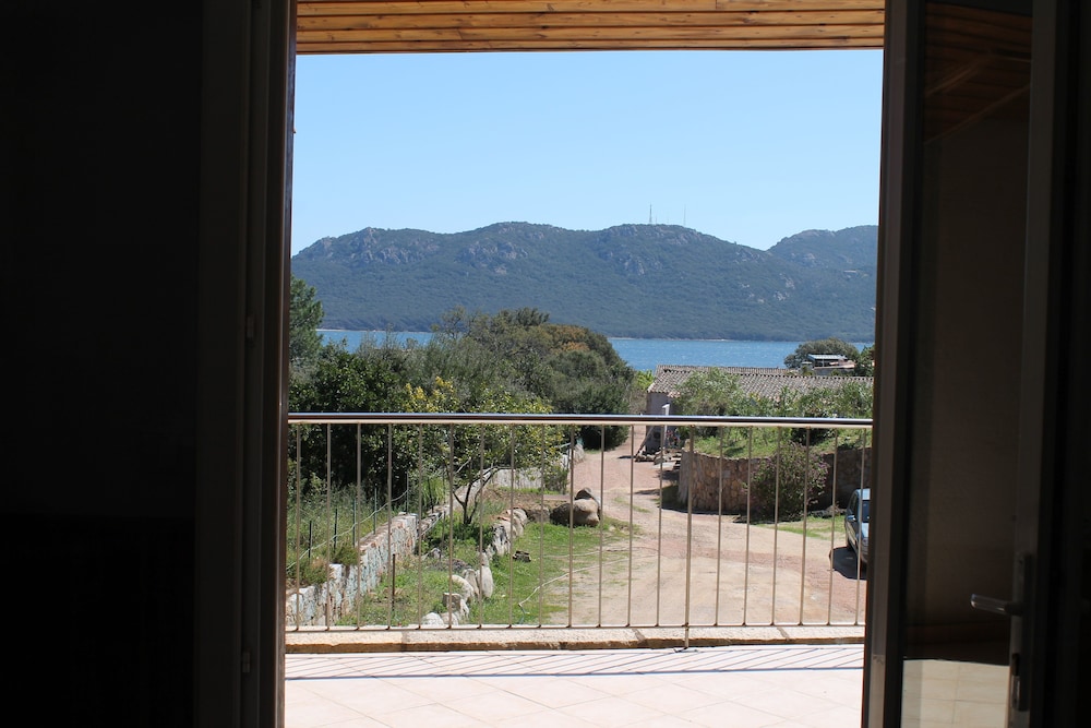 sea view apartment 3 bedrooms 6 people photo 2