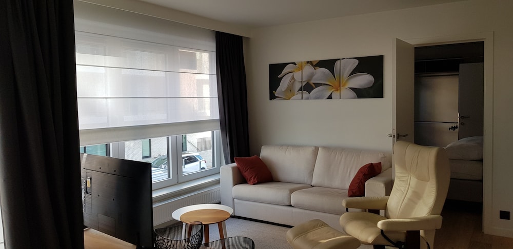 Family Apartment, 2 Bedrooms, Non Smoking, Sea View photo 3