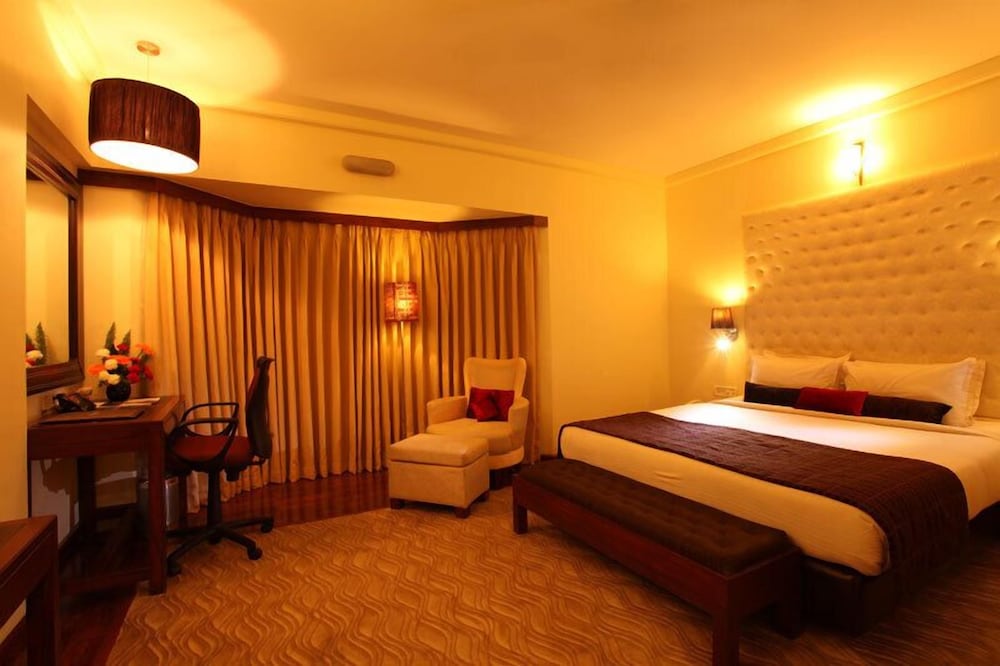Deluxe Room - Photo 5