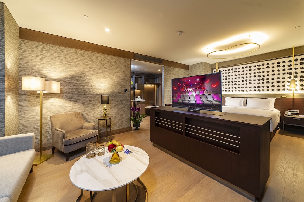 Premium Room, City View (Collection Forest View) - Photo 10