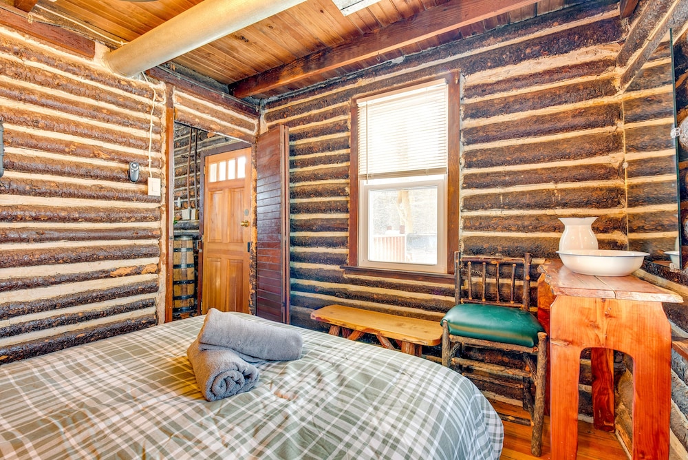 House (2 Bedrooms) photo 1