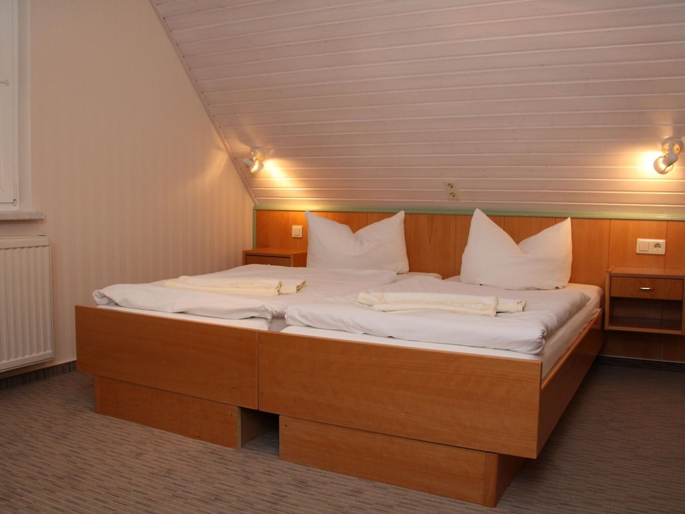 Premium House, 3 Bedrooms photo 2