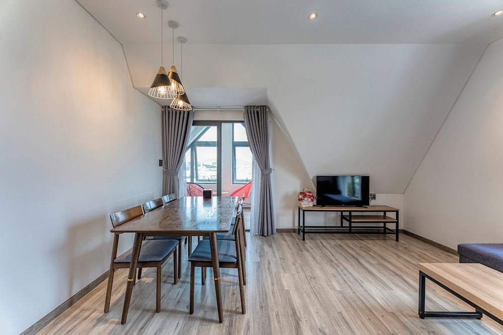 Family Apartment - Photo 14