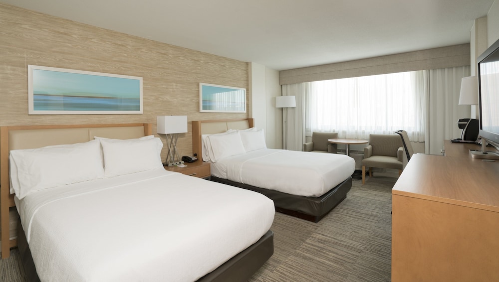 Standard Room, 2 Double Beds - Photo 6
