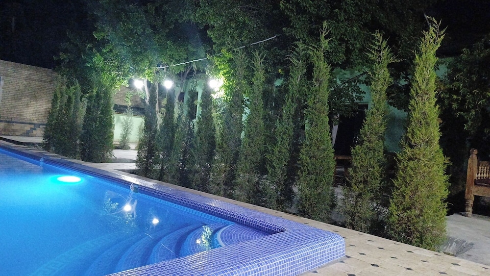 Comfort Twin Room, 2 Twin Beds, Pool Access, Garden View photo 1