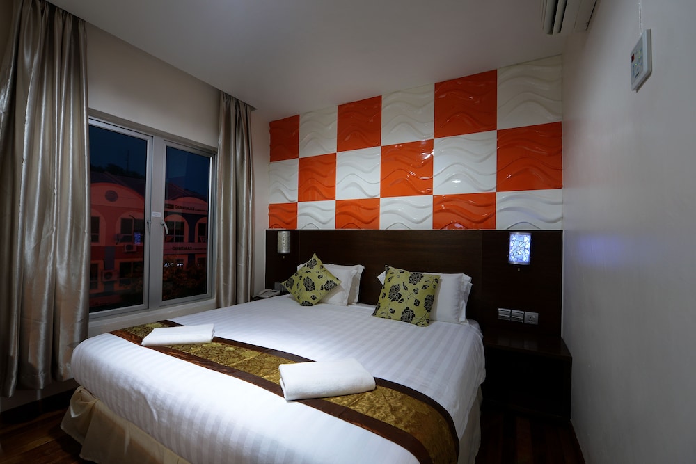 Deluxe Room, 1 King Bed