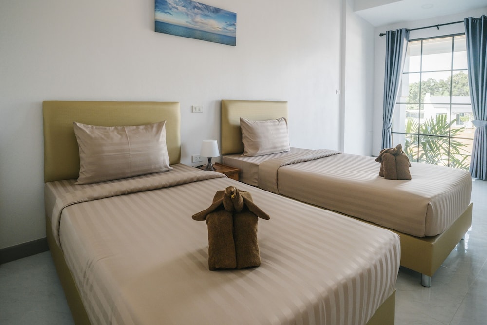 Deluxe Twin Room - Photo 4