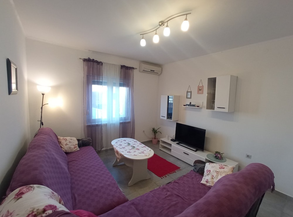 Apartment (Two Bedroom Apartment)