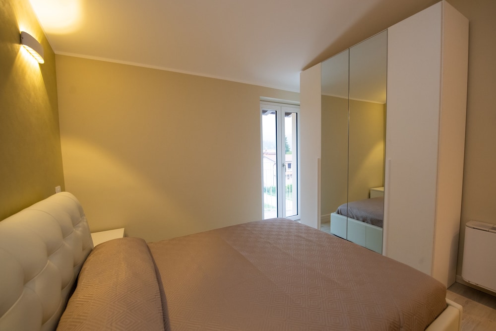 Family Apartment photo 2
